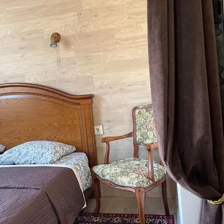 Апартаменти Old Town